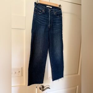 Levi’s Ribcage straight, dark wash